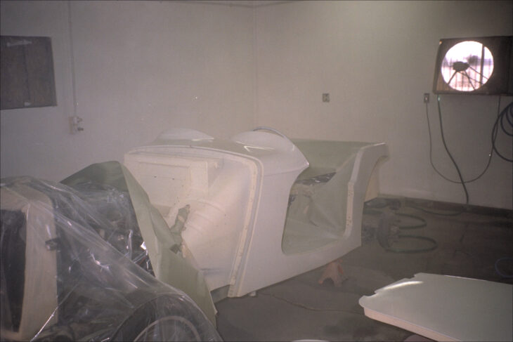 Spraying the tub finish coat