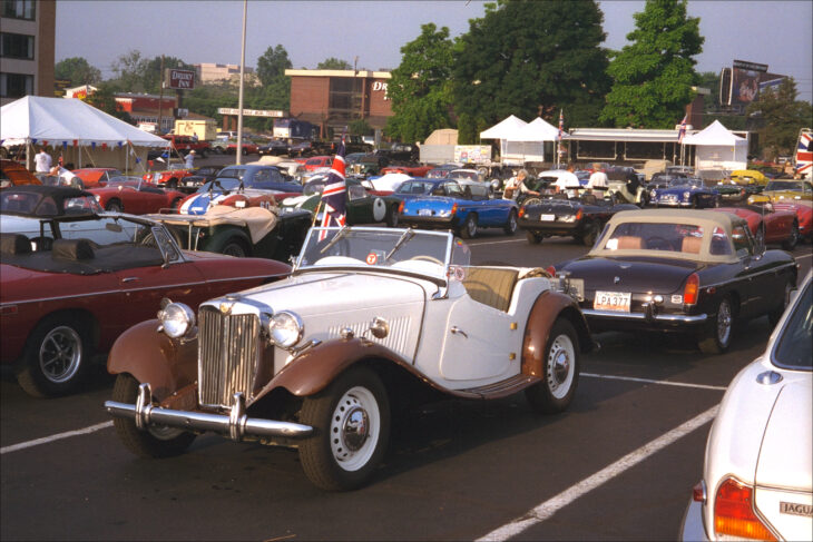 MGs gathered at Indianapolis, 1996